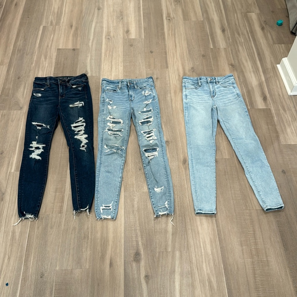 American Eagle Jeans in excellent condition!!!